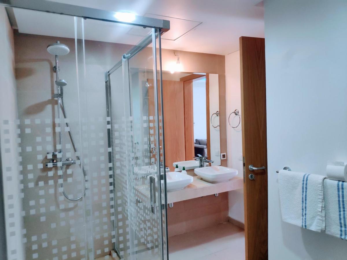 La Marina Luxury Apartment Fully Furnished Free Wifi, High Standard Residence, Amazing Prime Location Close To Restaurants, Transport, Beach And Bouregreg River Salé Luaran gambar